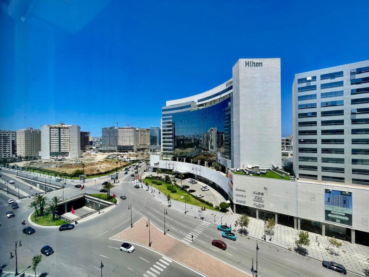 Apartment Chic & Spacious 3 Bedrooms - Train Station & Tangier